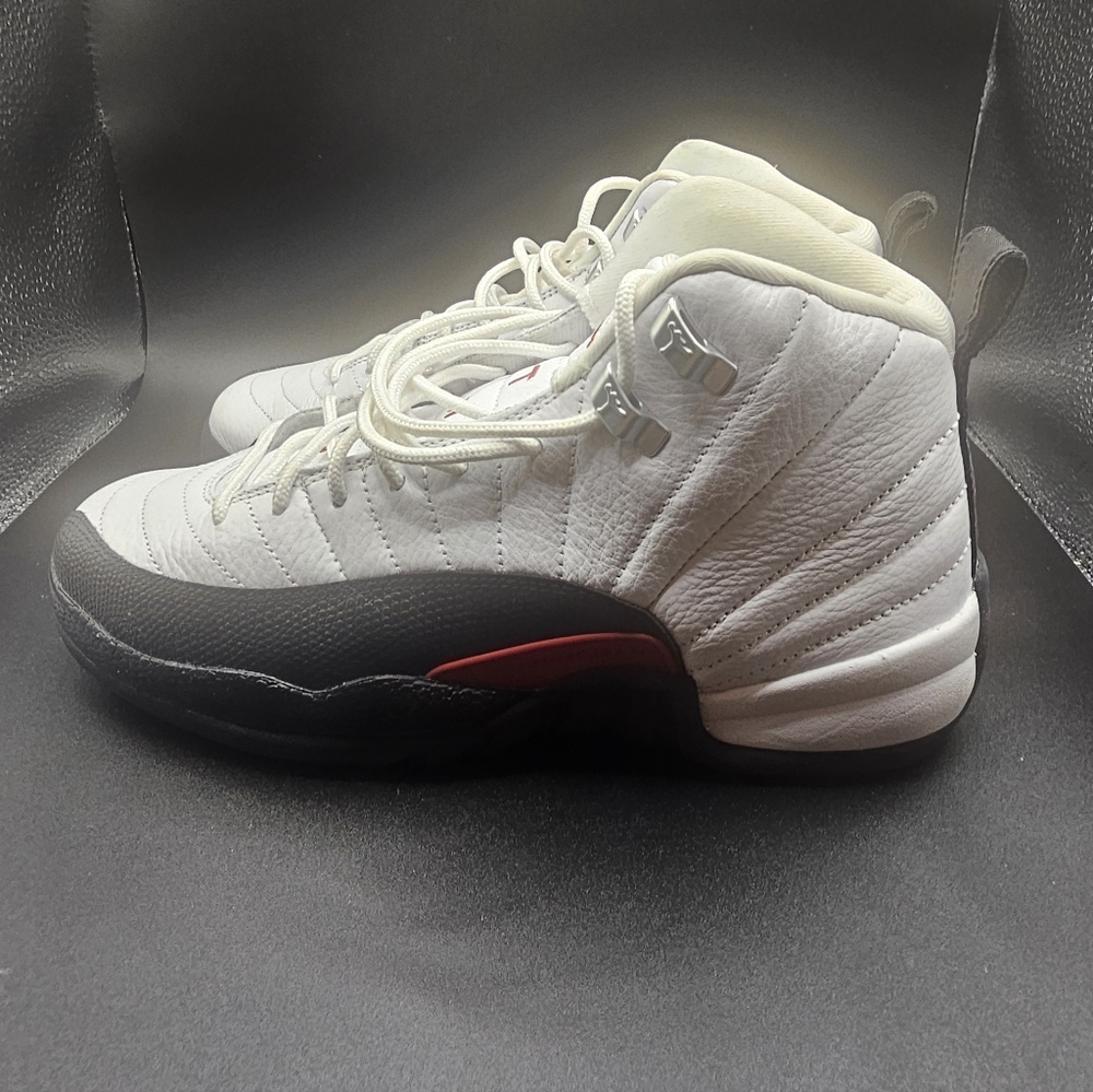 Jordan 12 TAXI FLIP DIZE 6.5 BRAND NEW NO BOX